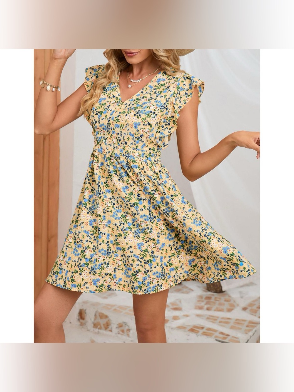 NWOT!! Coolmee Yellow Floral V-Neck Ruffle Sleeve Dresss size medium